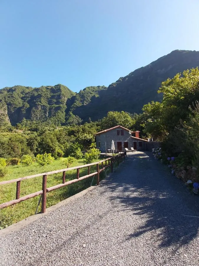 Lameiros Cottage São Vicente